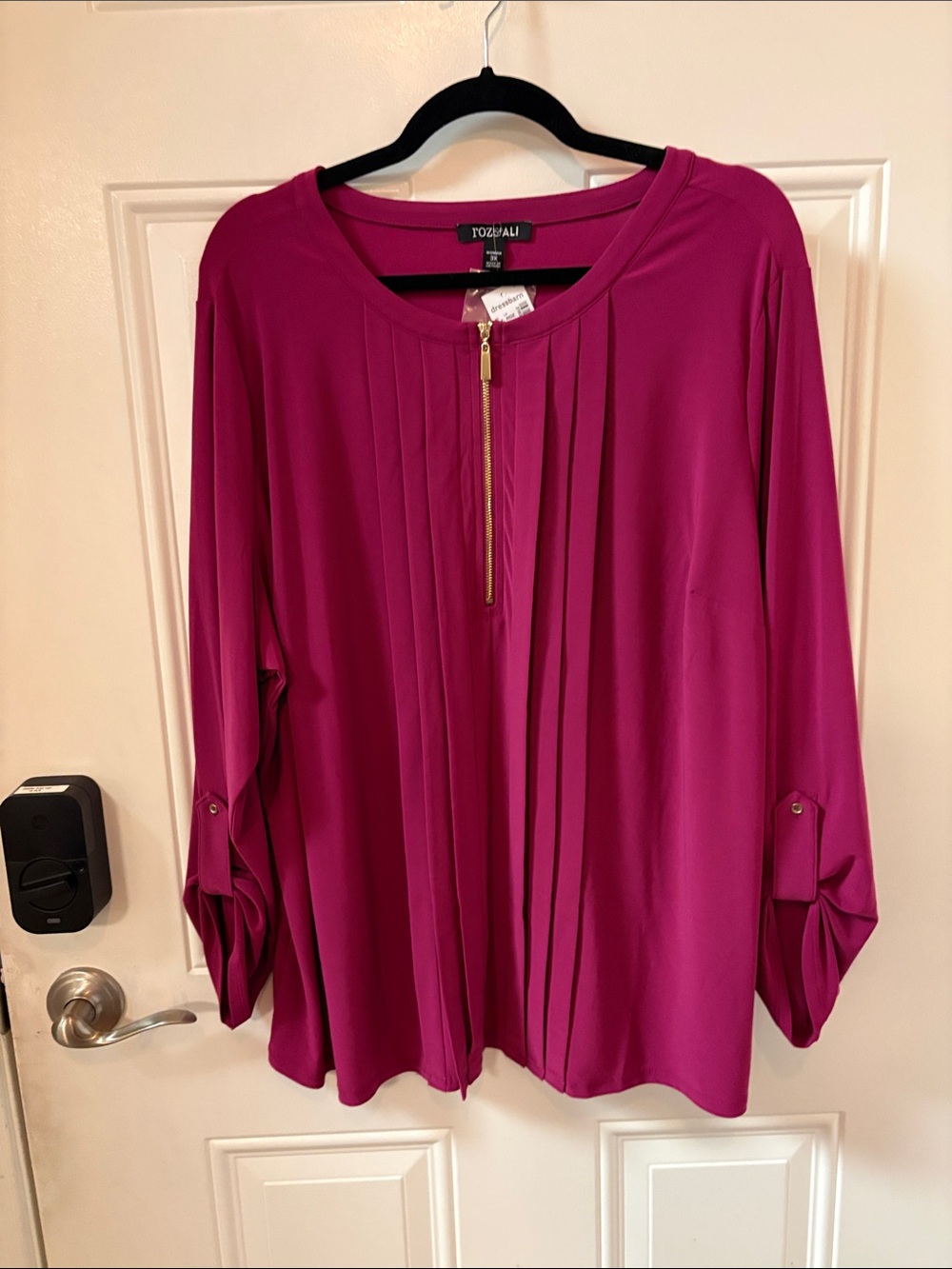 Roz & Ali Fuchsia Pleated Zip-Front Blouse